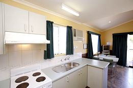 BIG4 Bendigo Ascot Holiday Park - Coogee Beach Accommodation 1