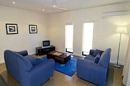 Mirrabooka Units - Coogee Beach Accommodation 1