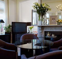 Andres Mews - Coogee Beach Accommodation