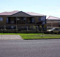 Marks Villa by the Sea - Coogee Beach Accommodation