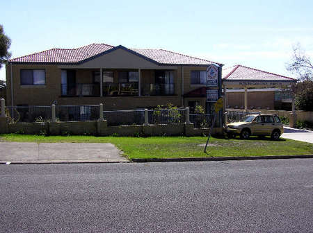Marks Villa By The Sea - Coogee Beach Accommodation 0