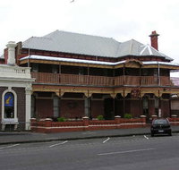 The Queenscliff Inn - Coogee Beach Accommodation