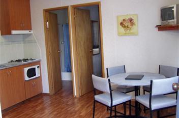 Big 4 Castlemaine Gardens Holiday Park - Coogee Beach Accommodation 1