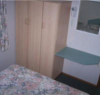 Golden Country Motel and Caravan Park - Coogee Beach Accommodation