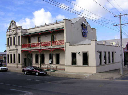 Mitchell River Tavern - Coogee Beach Accommodation 0