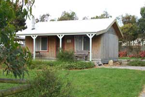 Prom Mill Cottages - Coogee Beach Accommodation 1