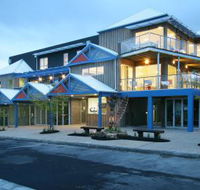 The Island Accommodation - Coogee Beach Accommodation