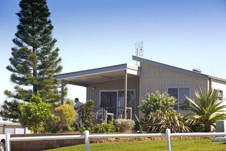 Shaws Bay Holiday Park - Coogee Beach Accommodation 1