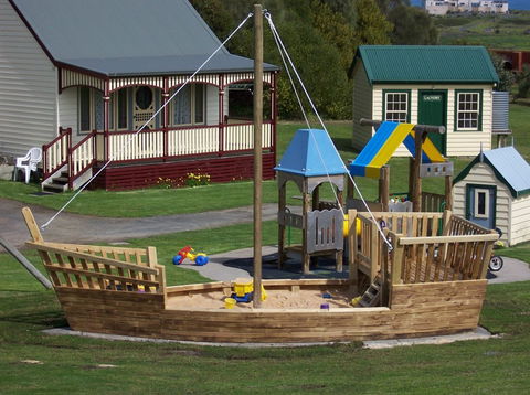 Belfast Cottages - Coogee Beach Accommodation 10