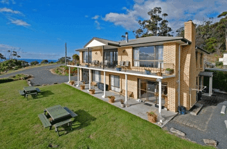 Bichenos Ocean View Retreat - Coogee Beach Accommodation