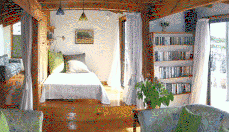 Aurora Beach Cottage - Coogee Beach Accommodation 2