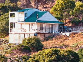 Palana Retreat - Coogee Beach Accommodation