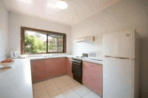Banjo’s All Seasons Accommodation - Coogee Beach Accommodation 3