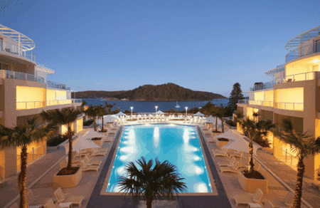 Mantra Ettalong Beach - Coogee Beach Accommodation 0