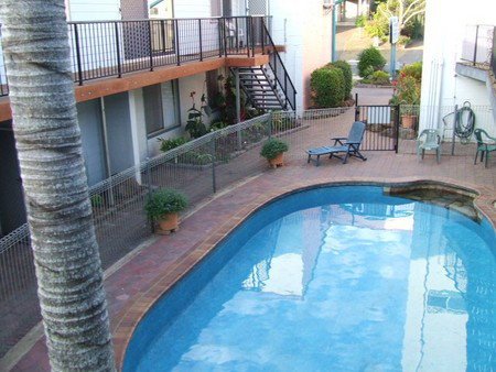 Bargara Beachfront Holiday Apartments - Coogee Beach Accommodation 0