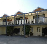 Freo Mews Executive Apartments - Coogee Beach Accommodation