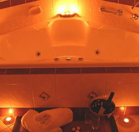 Anglesea Overboard Seaside Cottage - Coogee Beach Accommodation