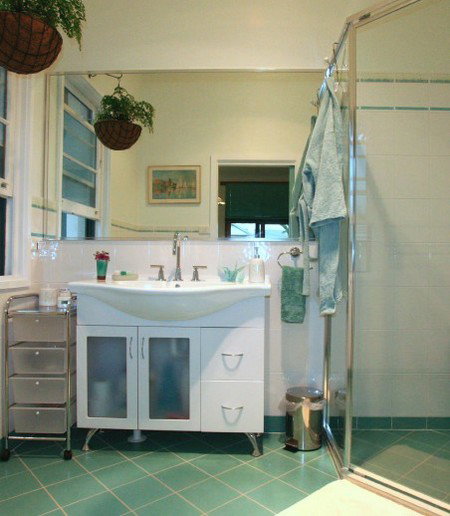 Pratically Lakeside B & B - Coogee Beach Accommodation 2