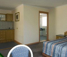 Thunderbird Motel - Coogee Beach Accommodation 1