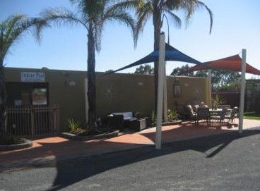 Cameo Inn Motel - Coogee Beach Accommodation 2