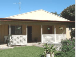 Breckenridge Farmstay - Coogee Beach Accommodation 1
