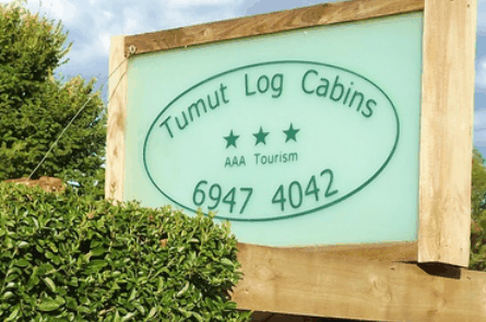 Tumut Log Cabins - Coogee Beach Accommodation 3