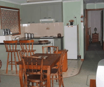 Ribbonwood Cottages - Coogee Beach Accommodation 1