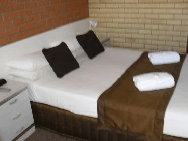 Bondi Motel - Coogee Beach Accommodation 3