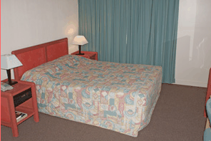 Burke & Wills Motor Inn - Coogee Beach Accommodation 1