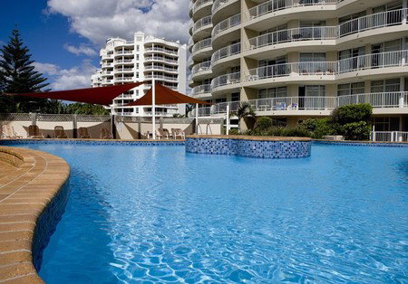 Burleigh Surf Beachfront Apartments - Coogee Beach Accommodation 1