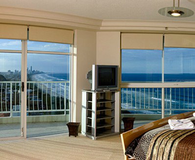 Burleigh Surf Beachfront Apartments - Coogee Beach Accommodation 3