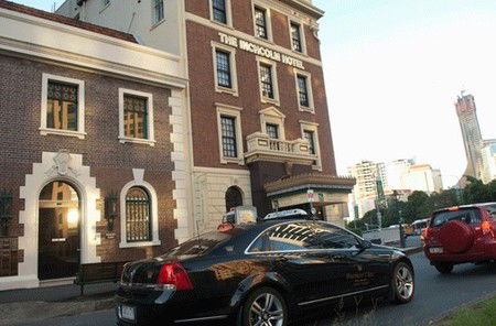 The Inchcolm Hotel - Coogee Beach Accommodation 4