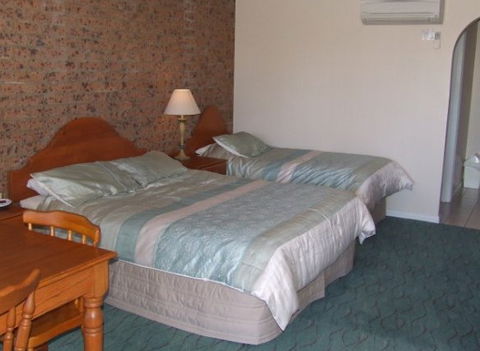 Swaggers Motor Inn, Yass - Coogee Beach Accommodation 1