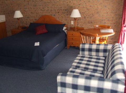 Swaggers Motor Inn, Yass - Coogee Beach Accommodation 3
