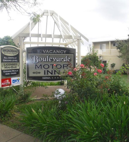 Boulevarde Motor Inn - Coogee Beach Accommodation 0
