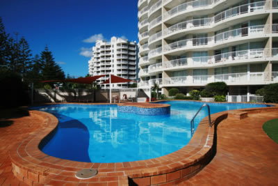 Burleigh Surf Beachfront Apartments - Coogee Beach Accommodation 7