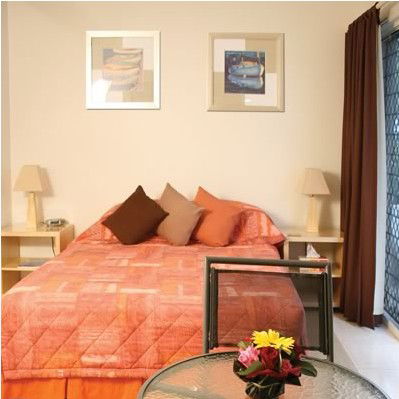 Beach House Bed & Breakfast - Coogee Beach Accommodation 4