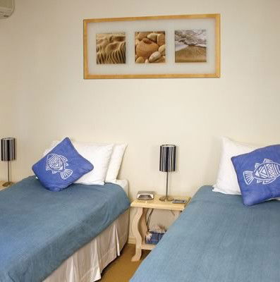 Beach House Bed & Breakfast - Coogee Beach Accommodation 5