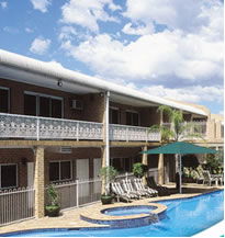 Macarthur Inn - Coogee Beach Accommodation 0
