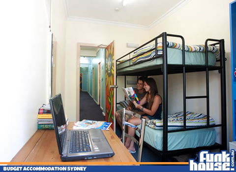 The Funk House Sydney - Coogee Beach Accommodation 3
