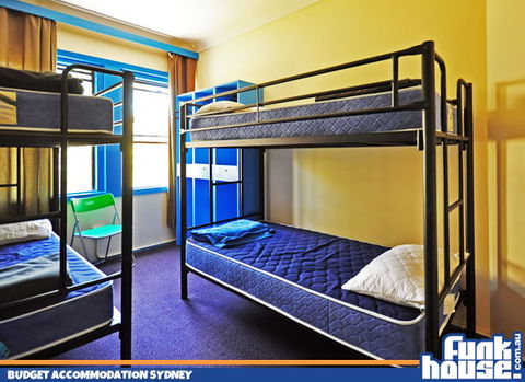 The Funk House Sydney - Coogee Beach Accommodation 5
