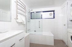 A Bay Breeze - Coogee Beach Accommodation 5