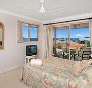 Allez Pacific Rose - Coogee Beach Accommodation