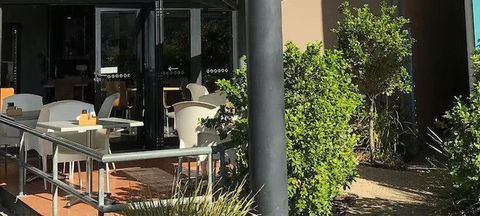 The Coffee House Apartments & Bistro - Coogee Beach Accommodation 1