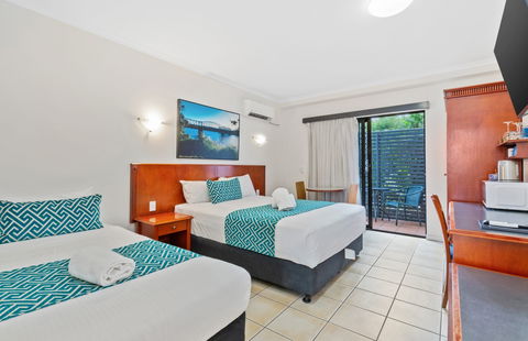 The Coffee House Apartments & Bistro - Coogee Beach Accommodation 4