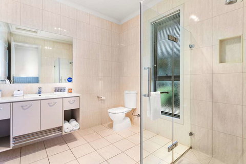 Quality Suites Point Cook Seasons 5 - Coogee Beach Accommodation 9