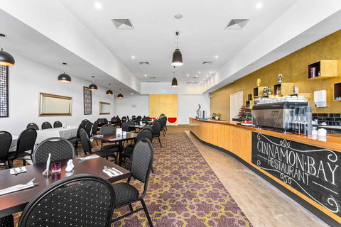 Quality Suites Point Cook Seasons 5 - Coogee Beach Accommodation 15