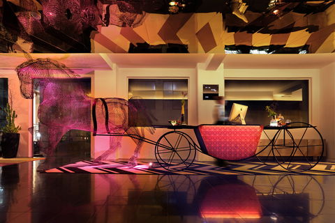 Adelphi Hotel - Coogee Beach Accommodation 3