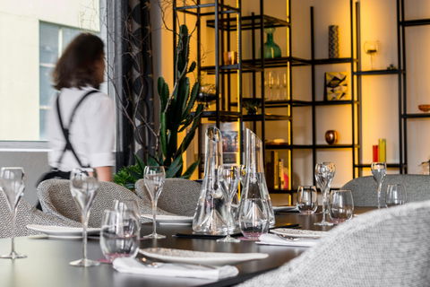 Adelphi Hotel - Coogee Beach Accommodation 10