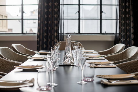 Adelphi Hotel - Coogee Beach Accommodation 11